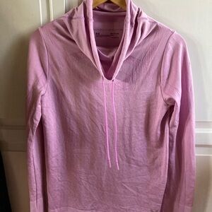 Under armor women women cowel neck long sleeve top size S light lavender